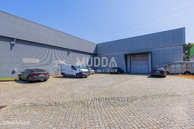 Armazém Industrial de Excelência para Venda – Zona Industrial de Corte-35