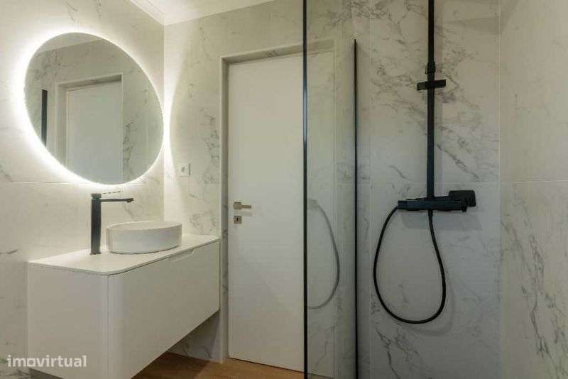 Apartamento T3 totalmente remodelado e com garagem - Santarém - Grande imagem: 4/10