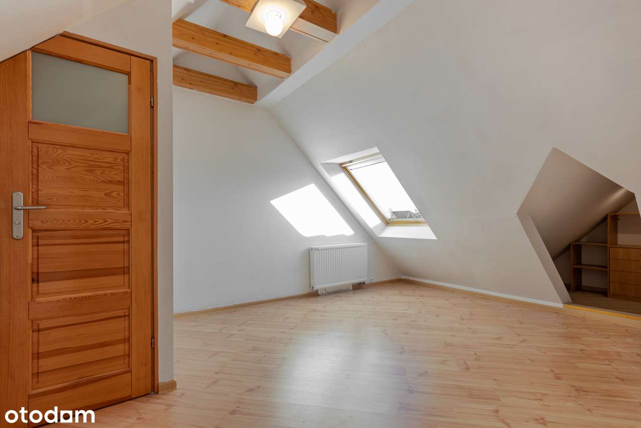 Dwupoziomowe mieszkanie w Mierzynie, garaż, komórka lokatorska w cenie-14