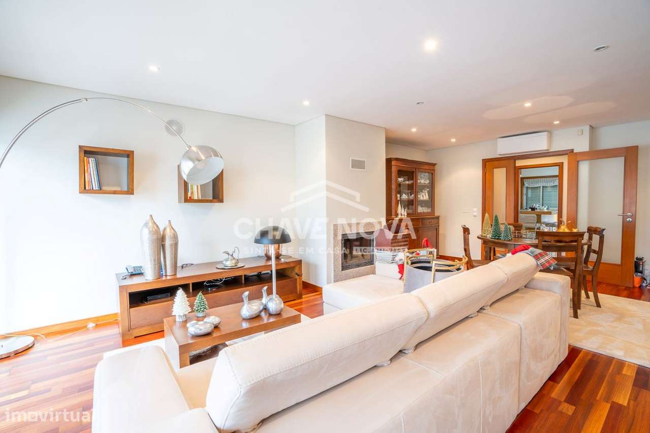 Andar Moradia T3 em S. Mamede do Coronado - Grande imagem: 3/27