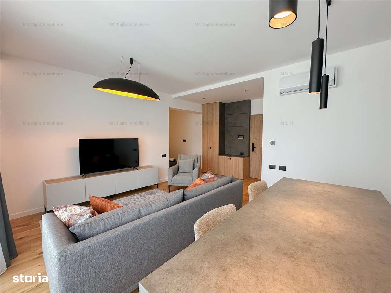 Studio | Gama Premium LUX | Utilitati incluse | Central - Imagine principală: 3/8