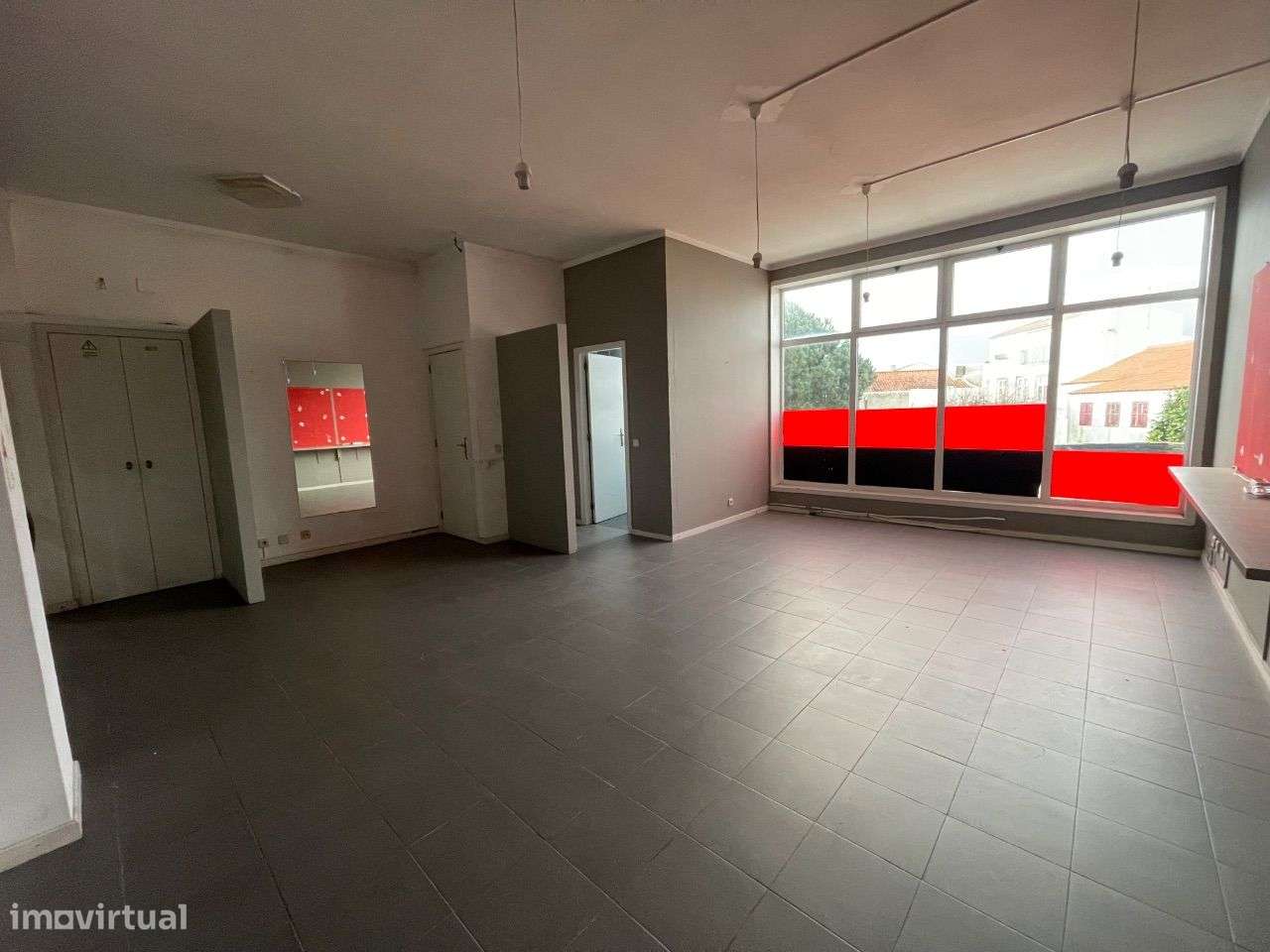 Loja com cave em Fão - Grande imagem: 2/8