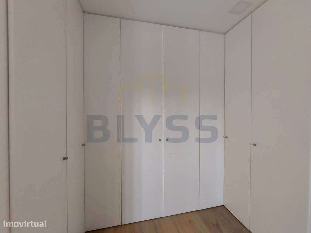 Moradias T4, em Condomínio Privado com Piscina.-20