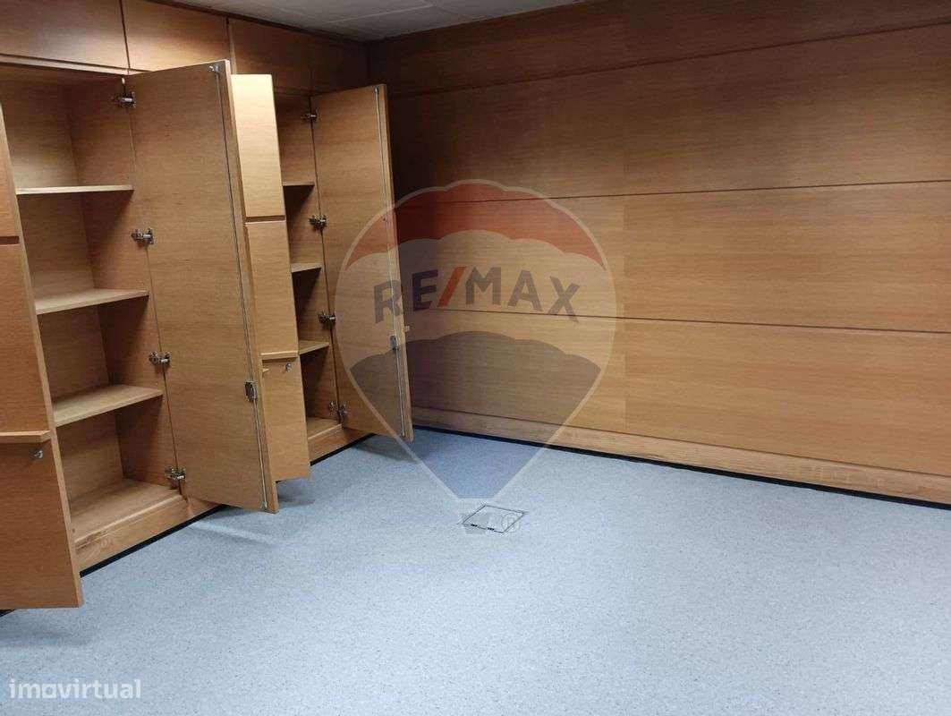 Loja  para arrendamento - Grande imagem: 4/12