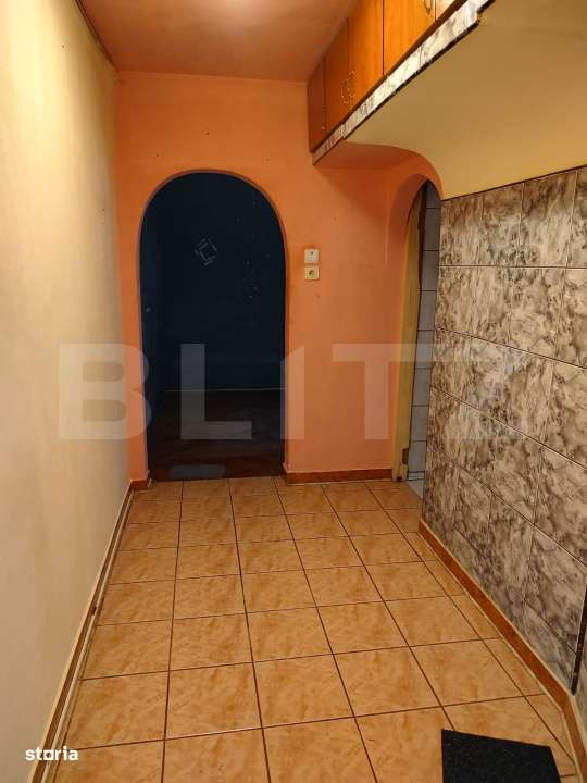 Apartament cu 3 camere, semidecomandat, 55 mp, zona Micro 15 - Imagine principală: 3/6