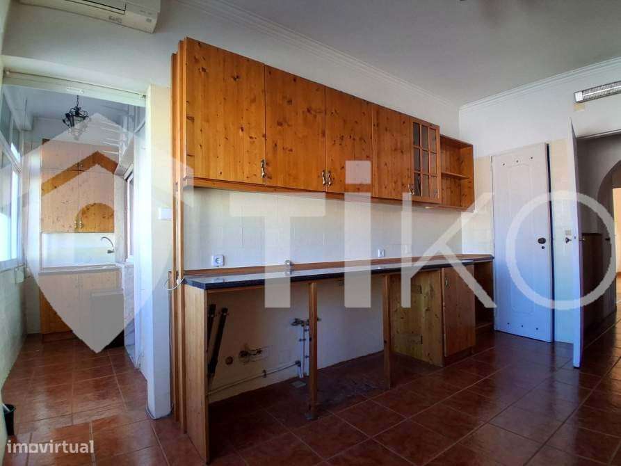 Apartamento T3 em Amadora-2