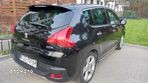 Peugeot 3008 2.0 HDi HYbrid4 - 4