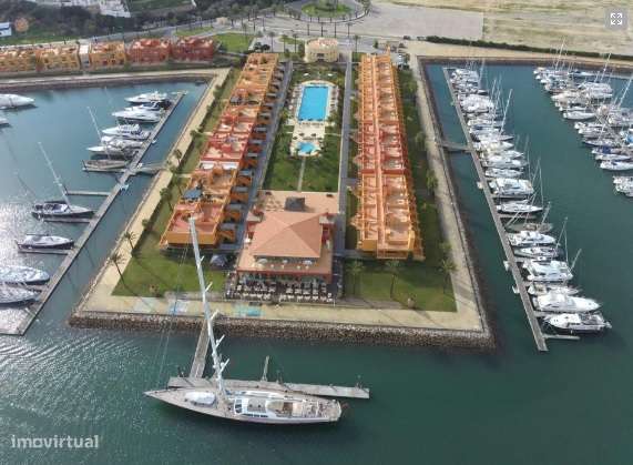 Construa o Lar dos Seus Sonhos em Portimão: Lote Urbano com Potencial - Grande imagem: 3/8