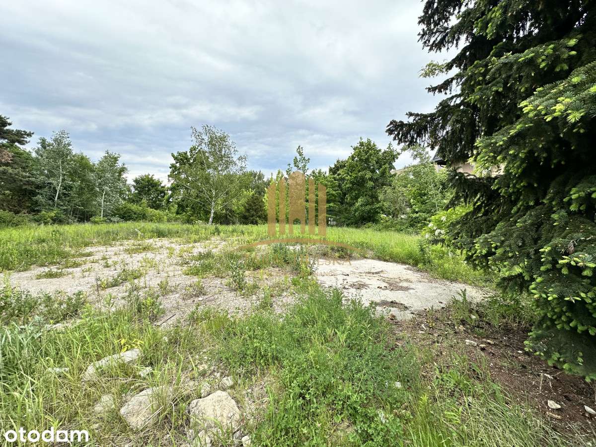 Dwie działki usługowo - mieszkaniowe | obok Tvn-2