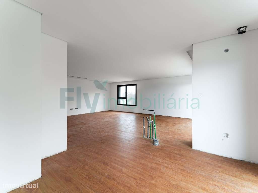 Apartamento T3 com excelente áreas em Lousada-9