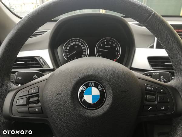 BMW X1 sDrive18i Advantage - 11