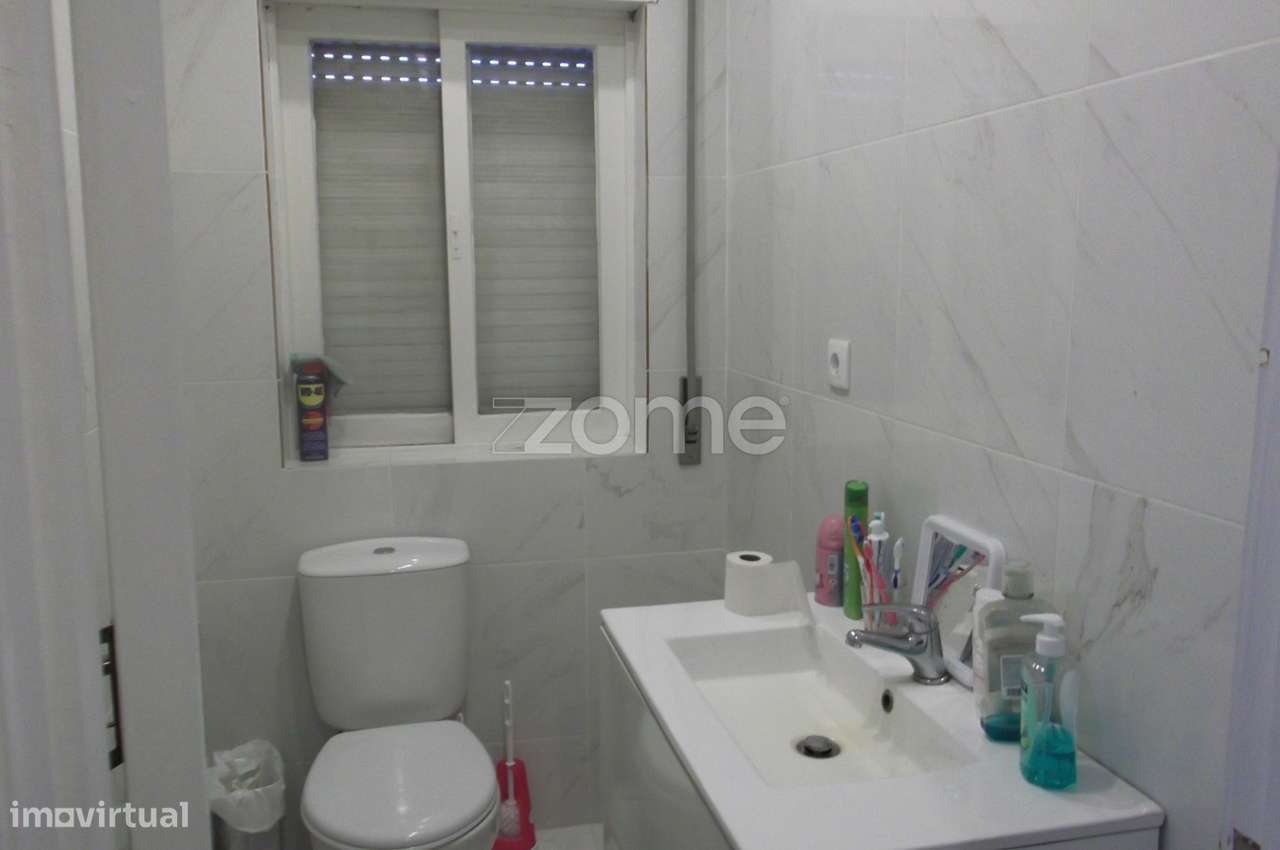 Prédio situado em Cucujães para investimento! - Grande imagem: 5/30