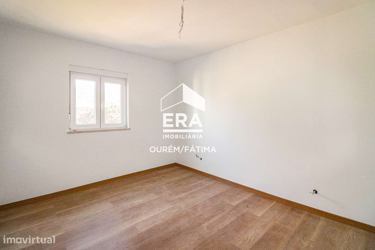 Moradia T4, Caneiro, Ourém-20