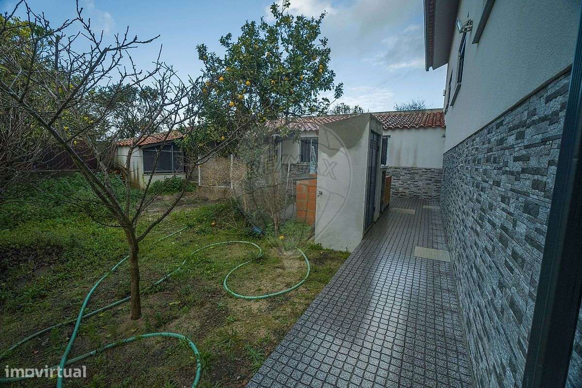 Moradia T4 para venda-28