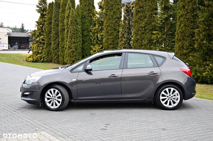 Opel Astra 1.4 Turbo Sport - 15