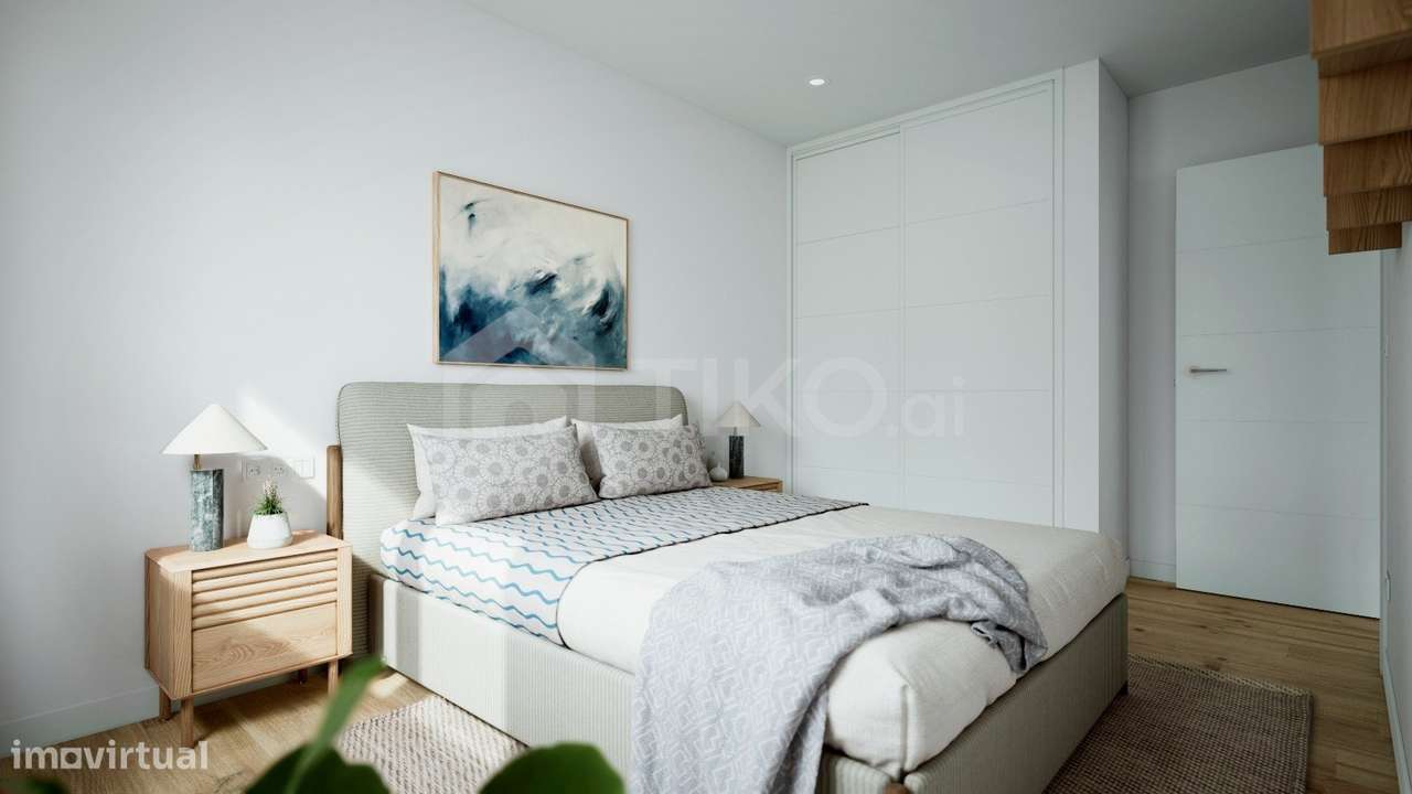 T3 Remodelado com Garagem | Zona Residencial em Forte Crescimento – Po - Grande imagem: 2/25