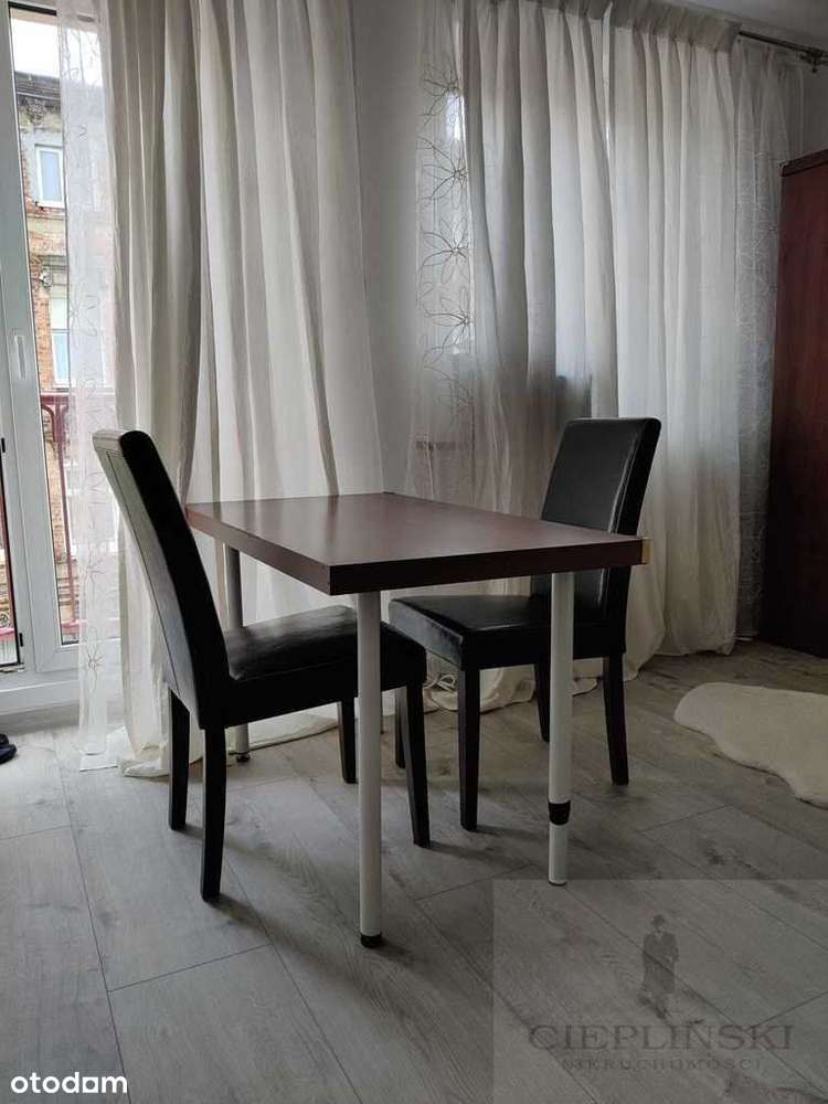 Umeblowana kawalerka z balkonem na wynajem - Pełny obrazek: 3/14