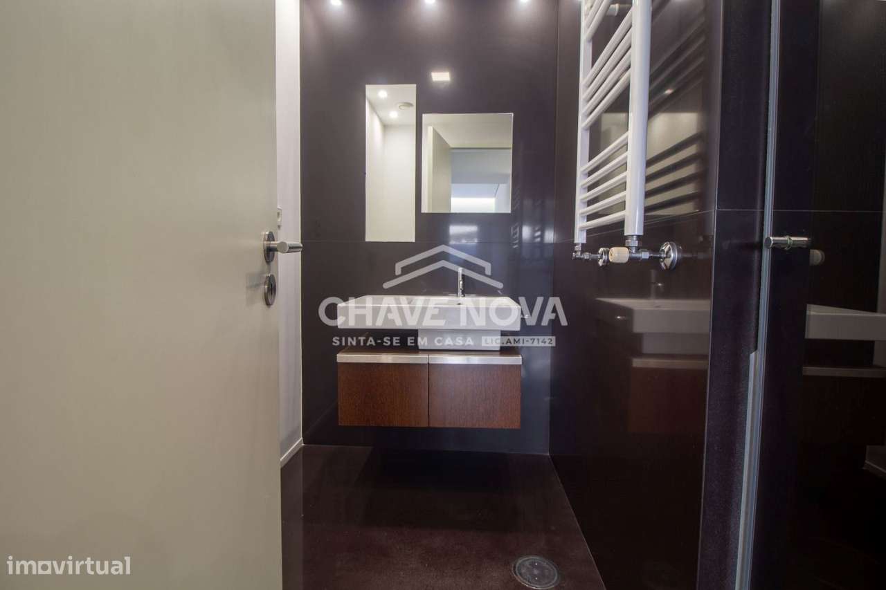 Apartamento T4 de Luxo com Vista Mar – Matosinhos-21