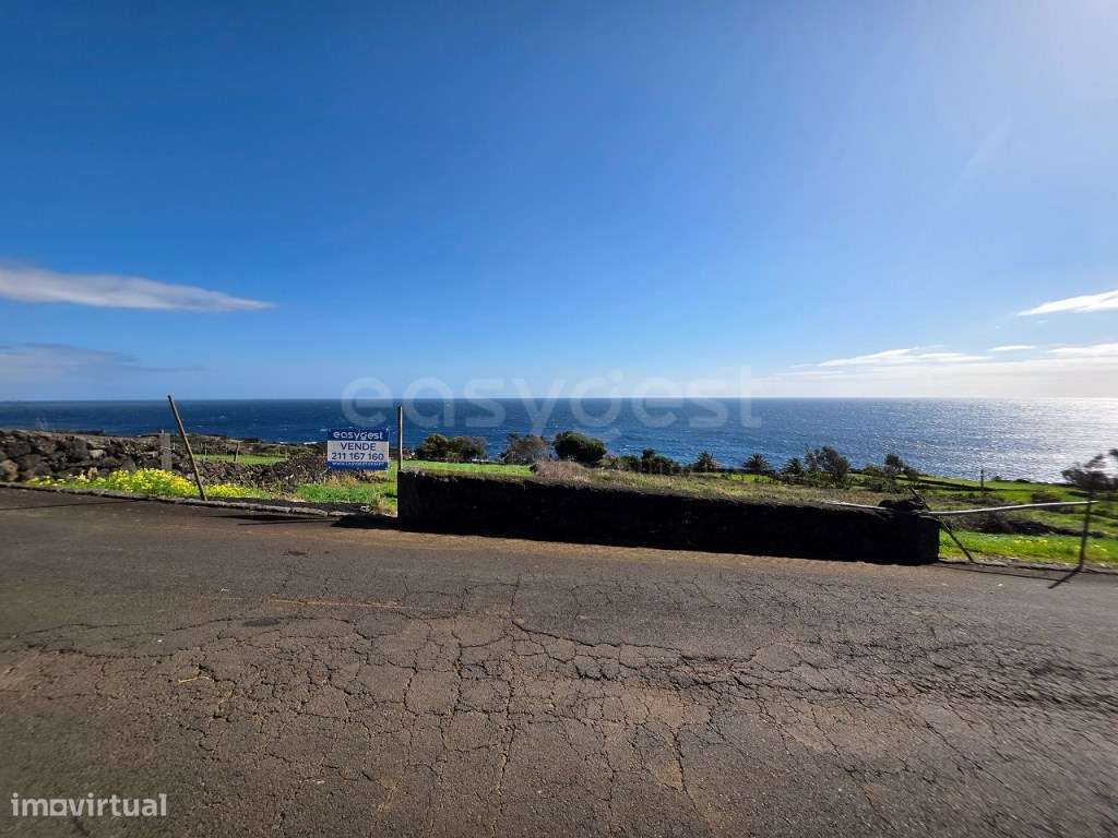 Terreno com vista mar para Construção nas Ribeiras, Lajes do Pico - Grande imagem: 2/10