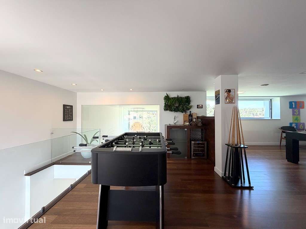 Moradia T6 na Quinta do Peru com vista para lago e campo de Golfe-43