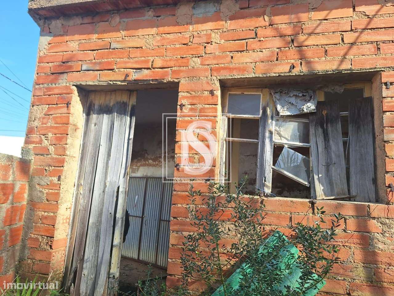 Moradia para Restaurar - Chamusca - Grande imagem: 4/10
