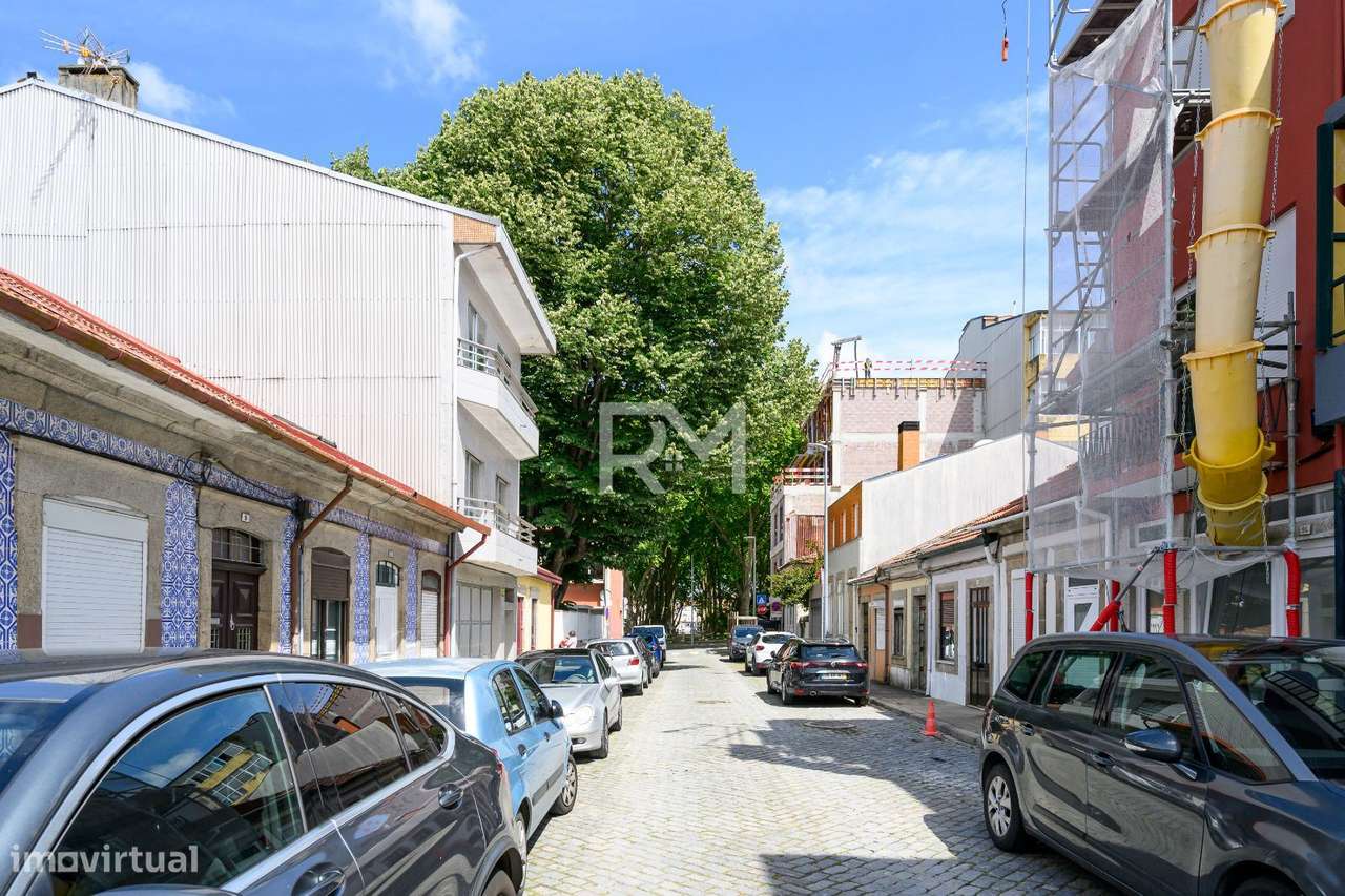 MORADIA PARA REABILITAR | CORUJEIRA, CAMPANHÃ-22