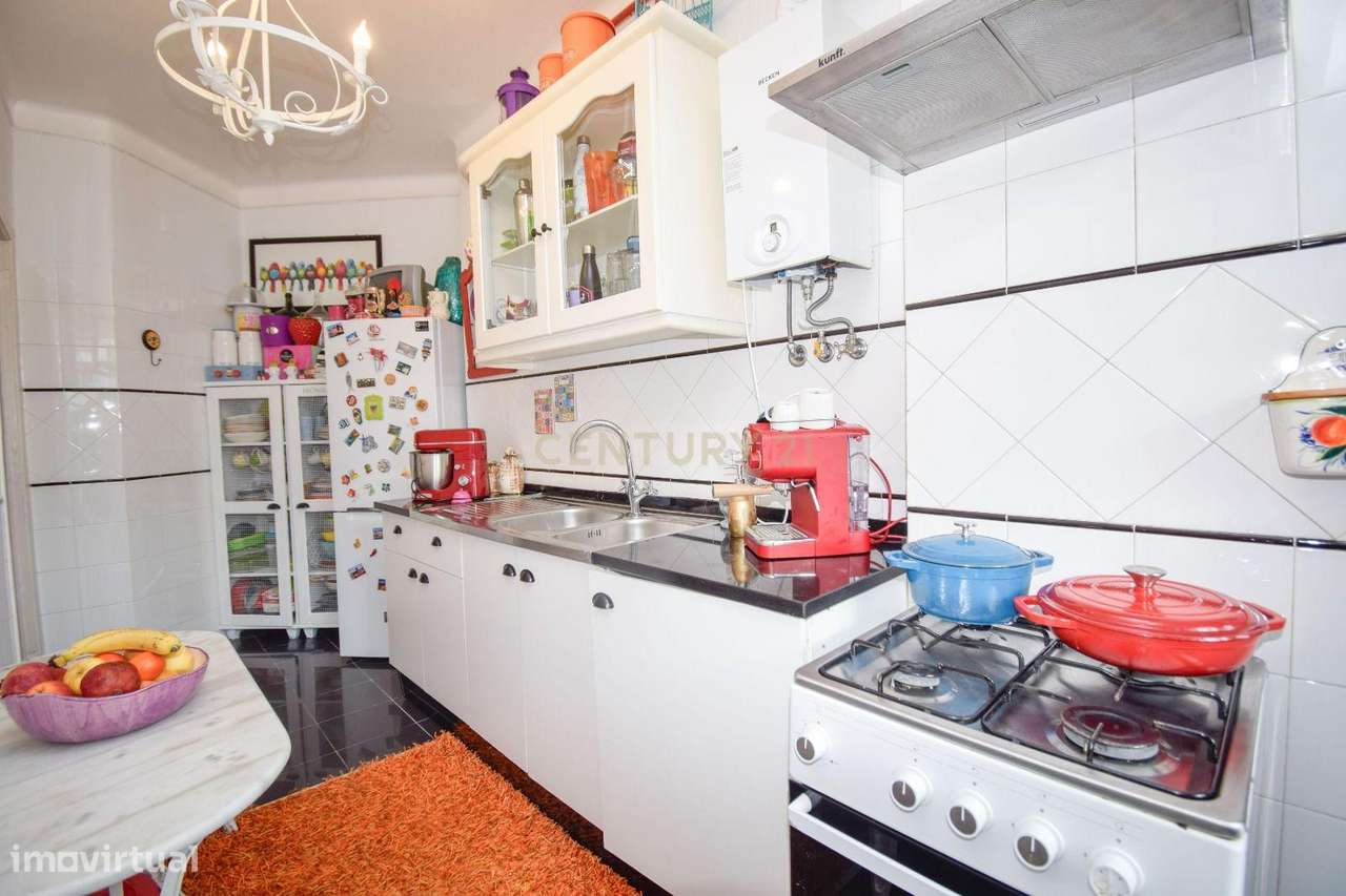 Apartamento T1+1 em Águas Livres, Amadora – Ótima Localização e Acesso-10