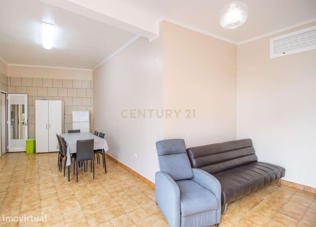 Moradia Térrea com Terraço e Vista Montanha na Madeira - Grande imagem: 5/17