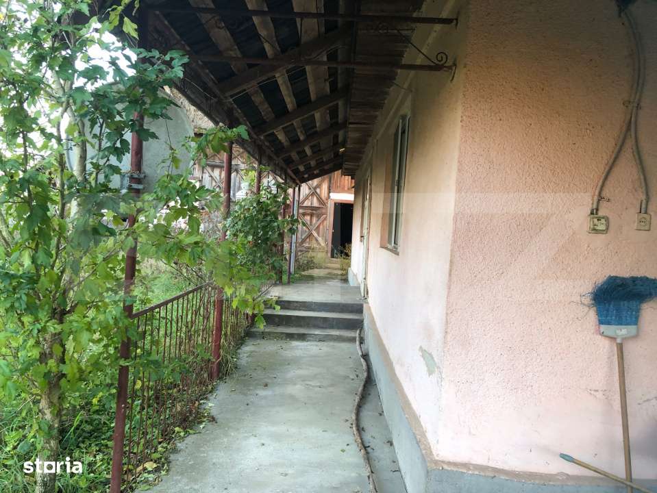 Casa batraneasca, 1500 mp teren, comuna Pomi - Imagine principală: 5/16