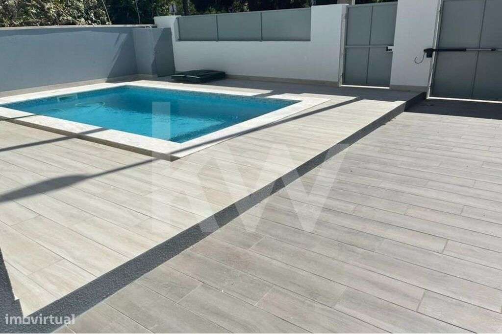 Moradia T4 + 1 com piscina  -  Costa da Caparica - Grande imagem: 4/36