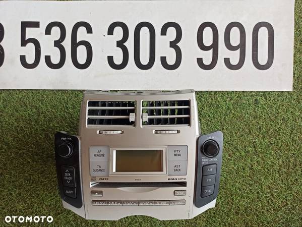 Radio Yaris II 86120-0D210 - 1