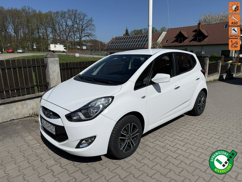 Hyundai IX20 2015
