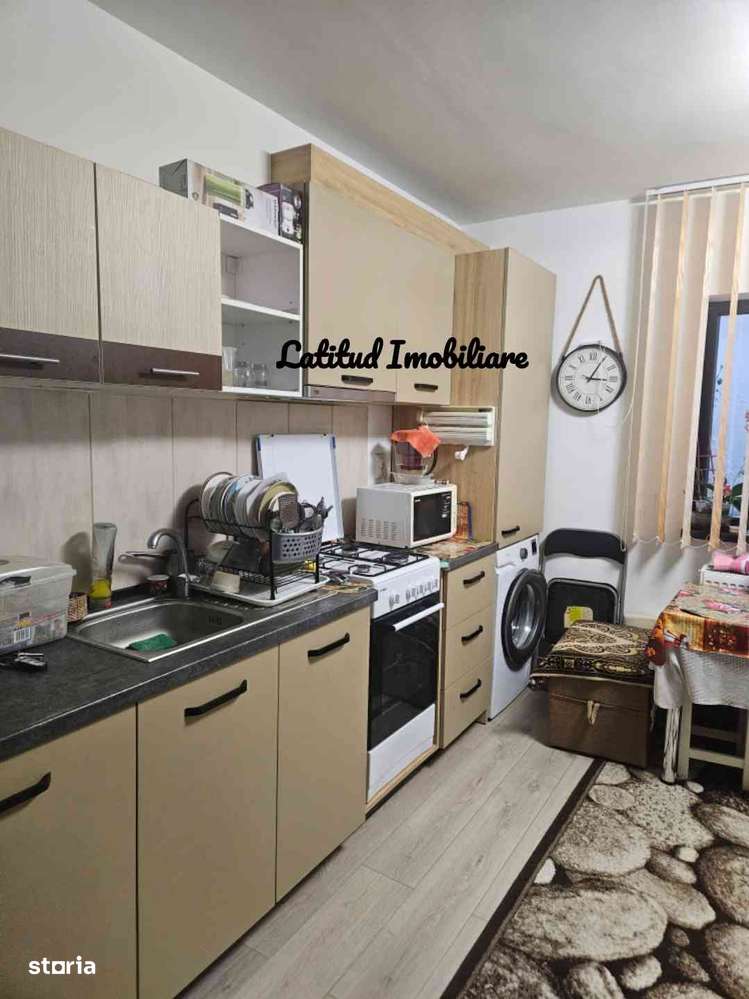 Garsonieră situata în zona Banat, Pitești-1