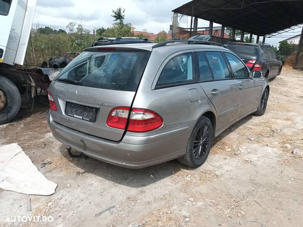 Dezmembrari  Mercedes-Benz E-CLASS (W211)  2002  > 2009 E 270 CDI (21 - 2