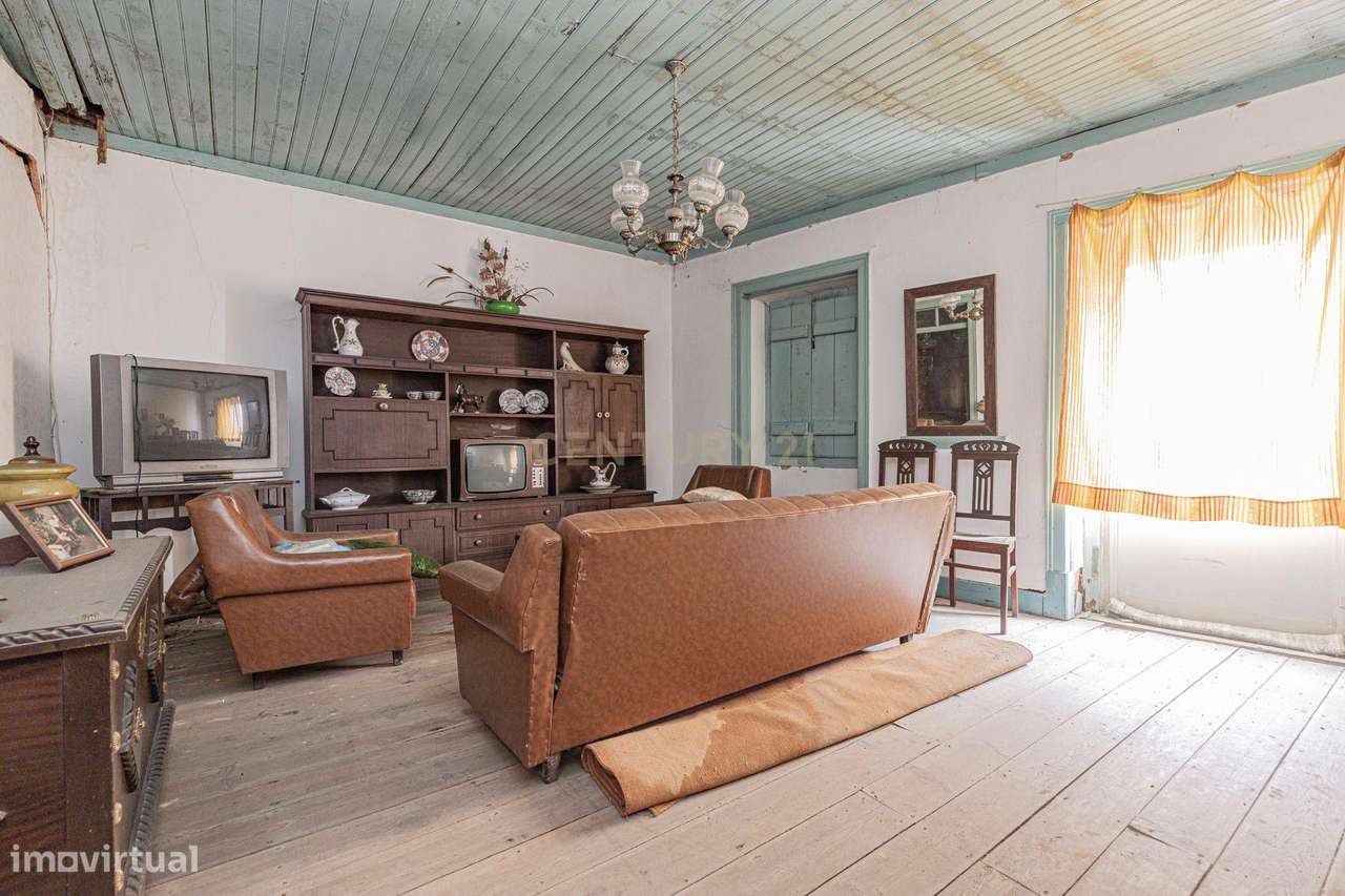 Moradia T4 200m2 Santarém-8