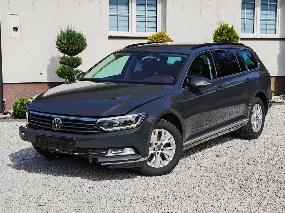 Volkswagen Passat B8 (2014-2023) 2.0 TDI BMT 4Mot Highline DSG 2019