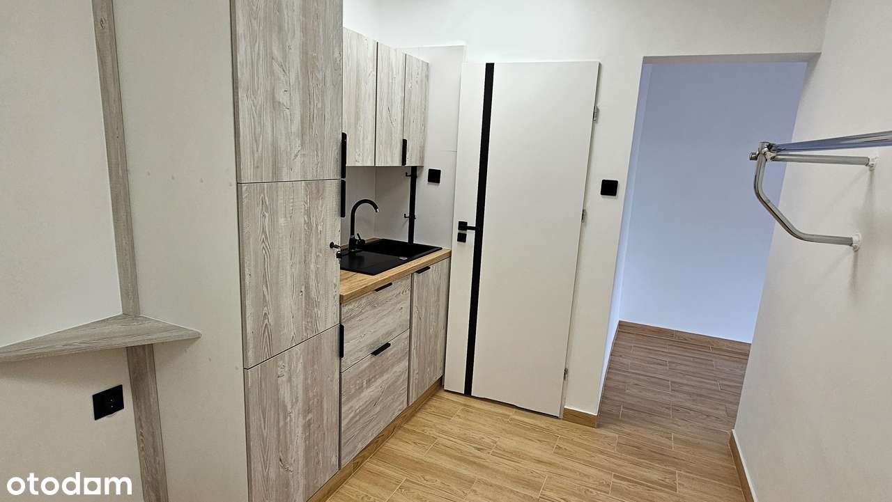 Lokal w centrum Andrespola po remoncie (parking, klimatyzacja) - Pełny obrazek: 4/11