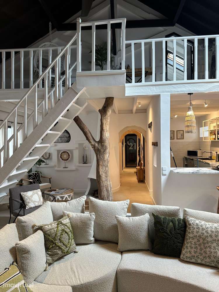 MORADIA ATÍPICA EM  AZAMBUJA - 7 ASSOALHADAS-7