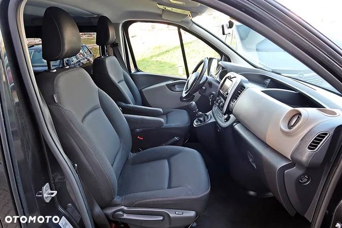 Renault Trafic ENERGY dCi 145 Grand Spaceclass - 9