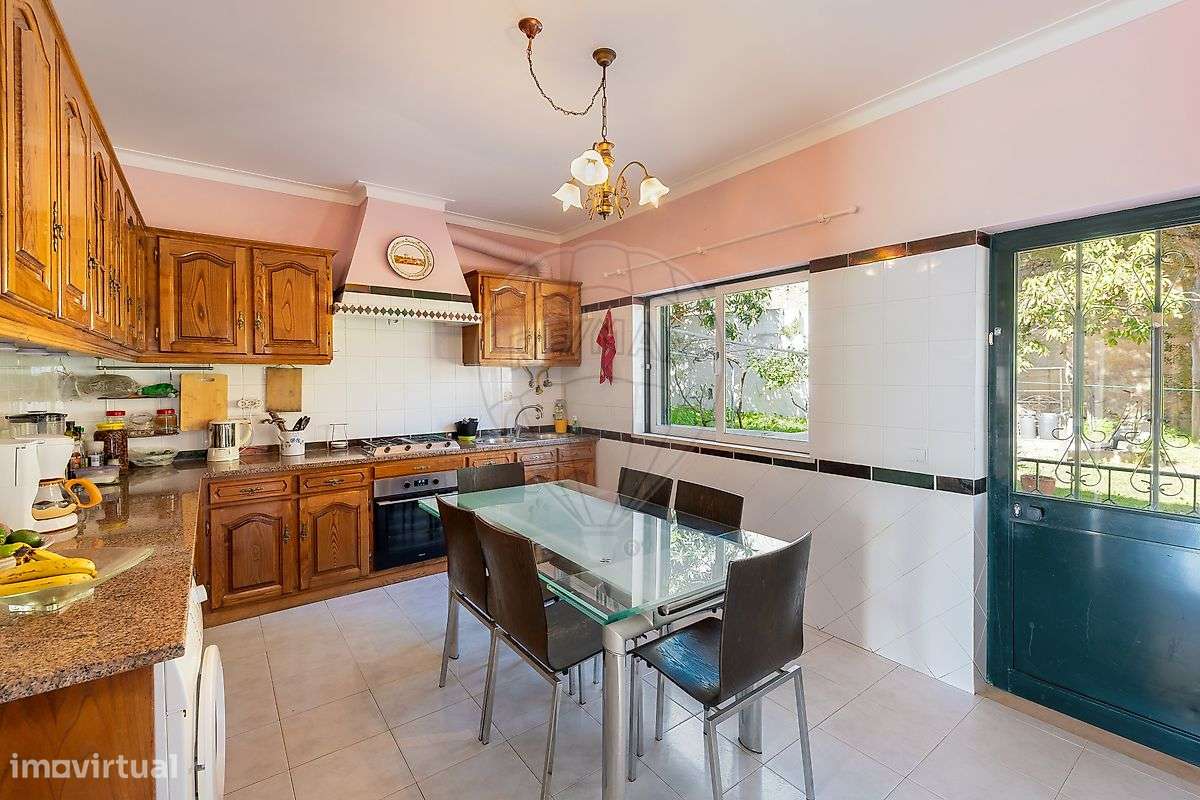 Moradia T5 para venda-12