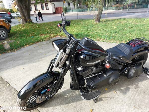 Harley-Davidson Softail Low Rider - 39