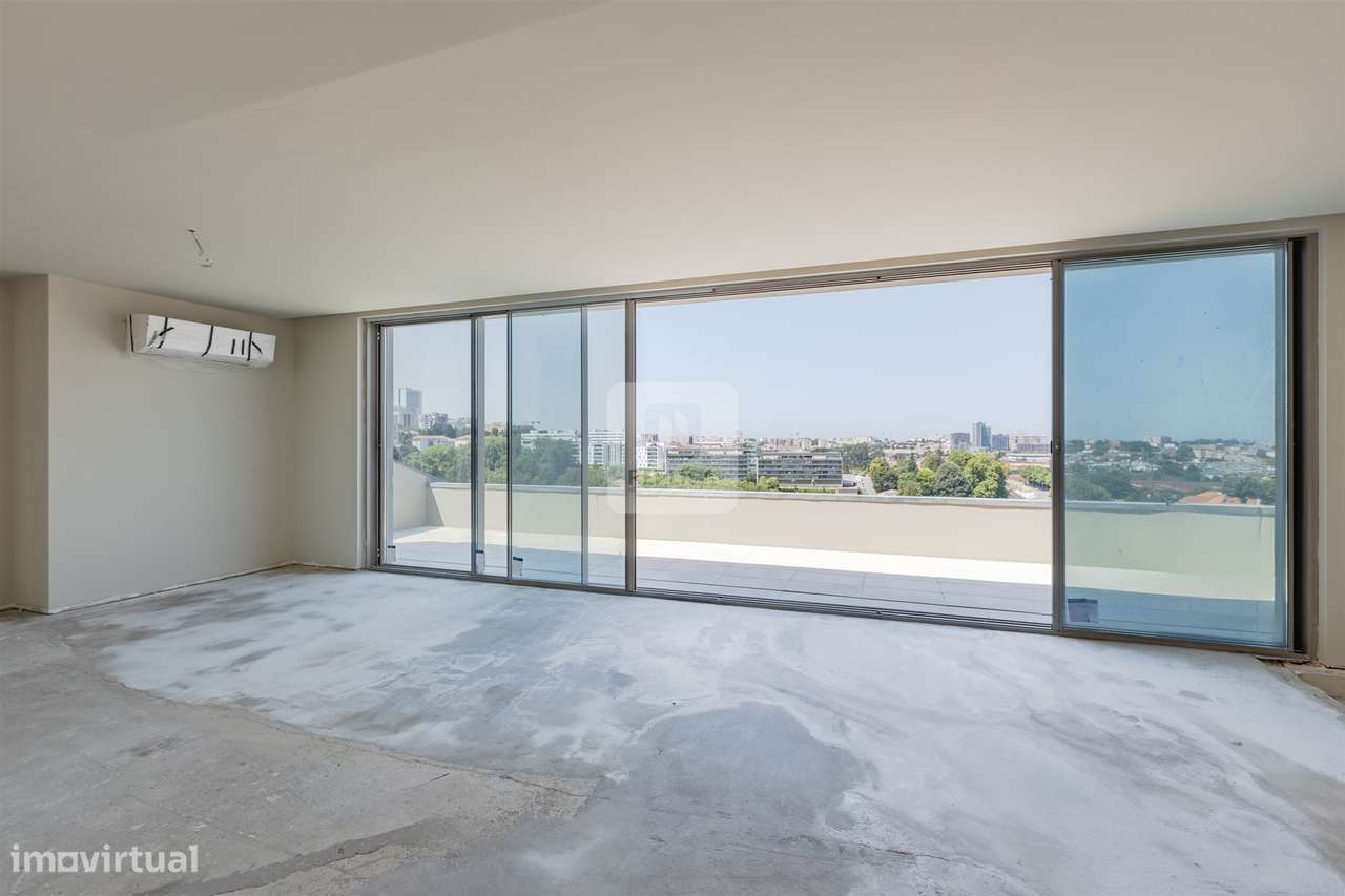 Penthouse T3 Duplex com 2 Terraços, Varanda e Vista Rio Douro - Grande imagem: 5/19