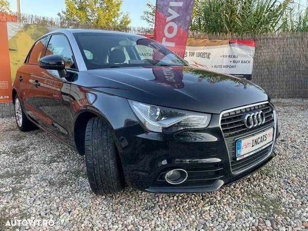 Audi A1 Sportback 1.6 TDI Stronic Ambition - 2