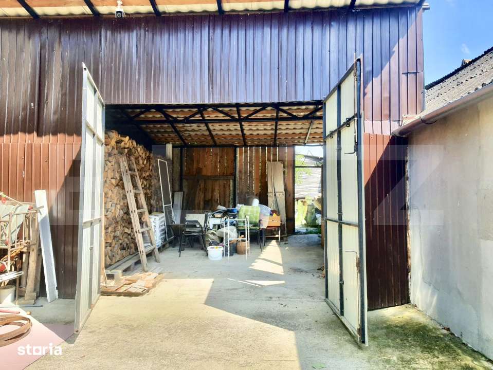 Casa de vanzare cu curte si anexe, teren 1253 mp, Berghin - Imagine principală: 5/11