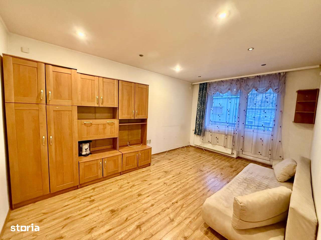 A/1420 De vânzare apartament cu 2 camere în Tg Mureș - Semicentral-1