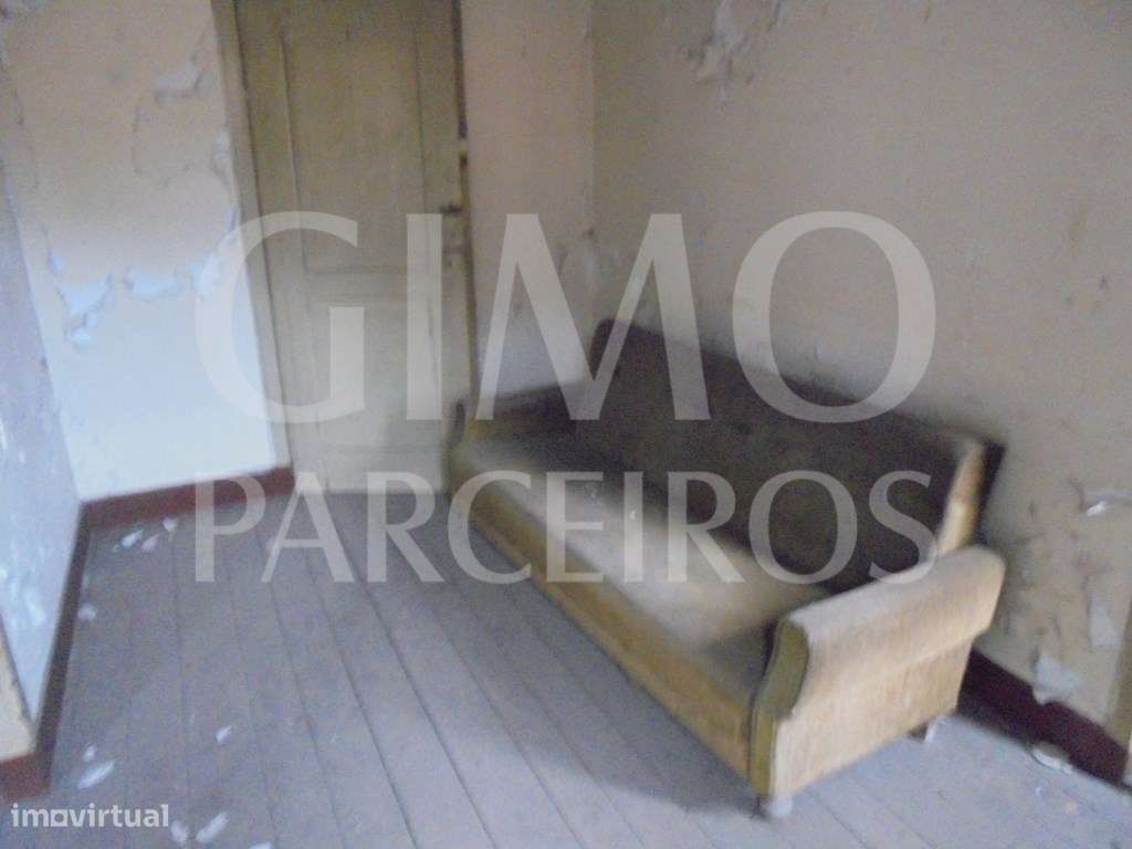 Moradia T2 para reconstruir Águeda-5