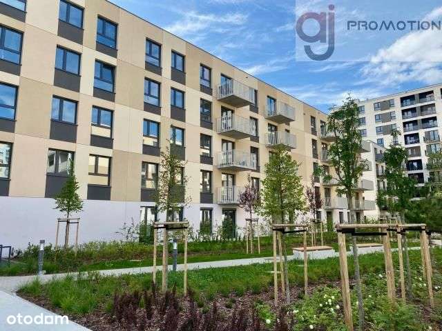 Ładne przestronne 4 pokoje na osiedlu Zenit-8