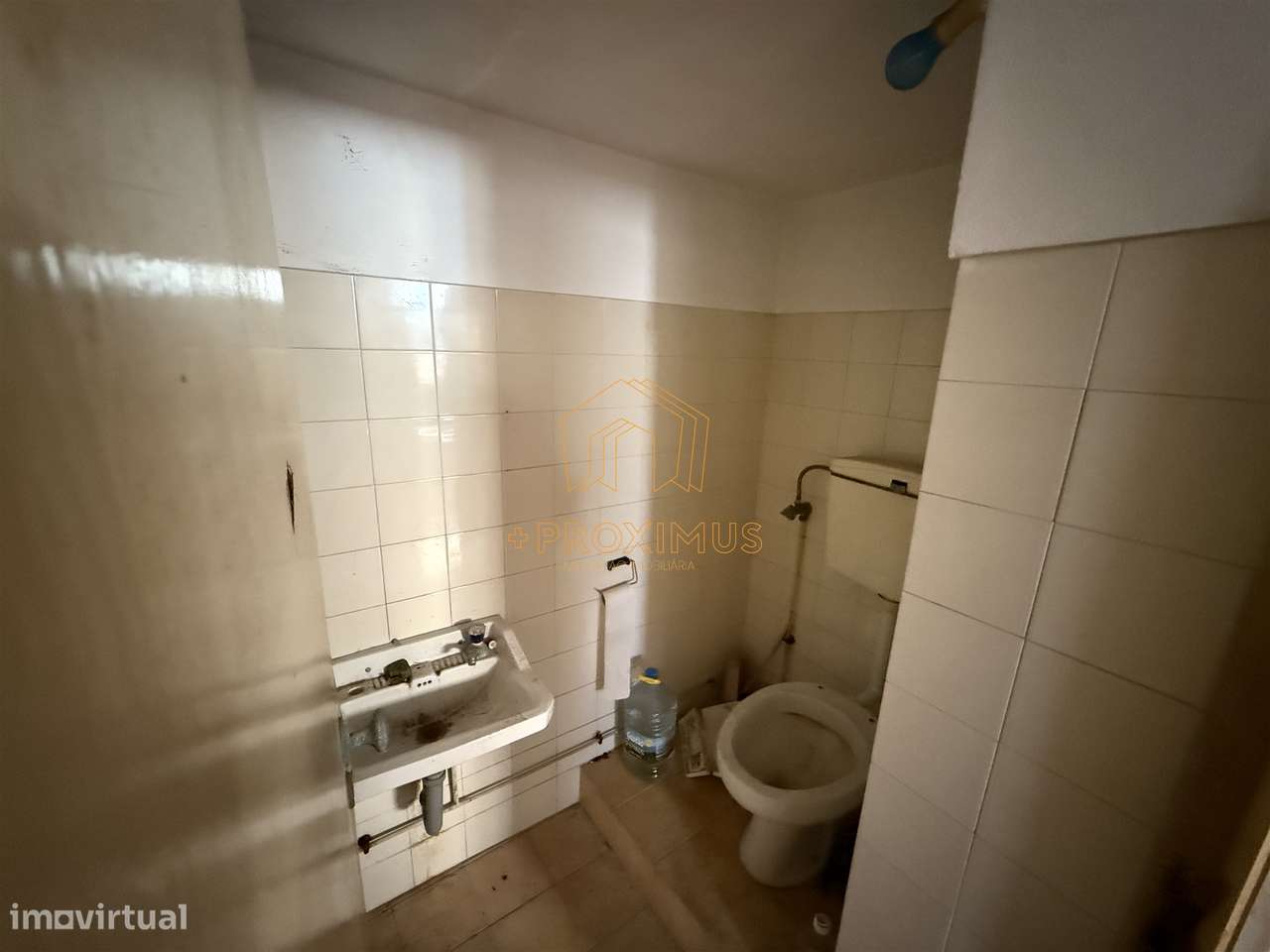 Prédio no centro da cidade - Figueira da Foz-8