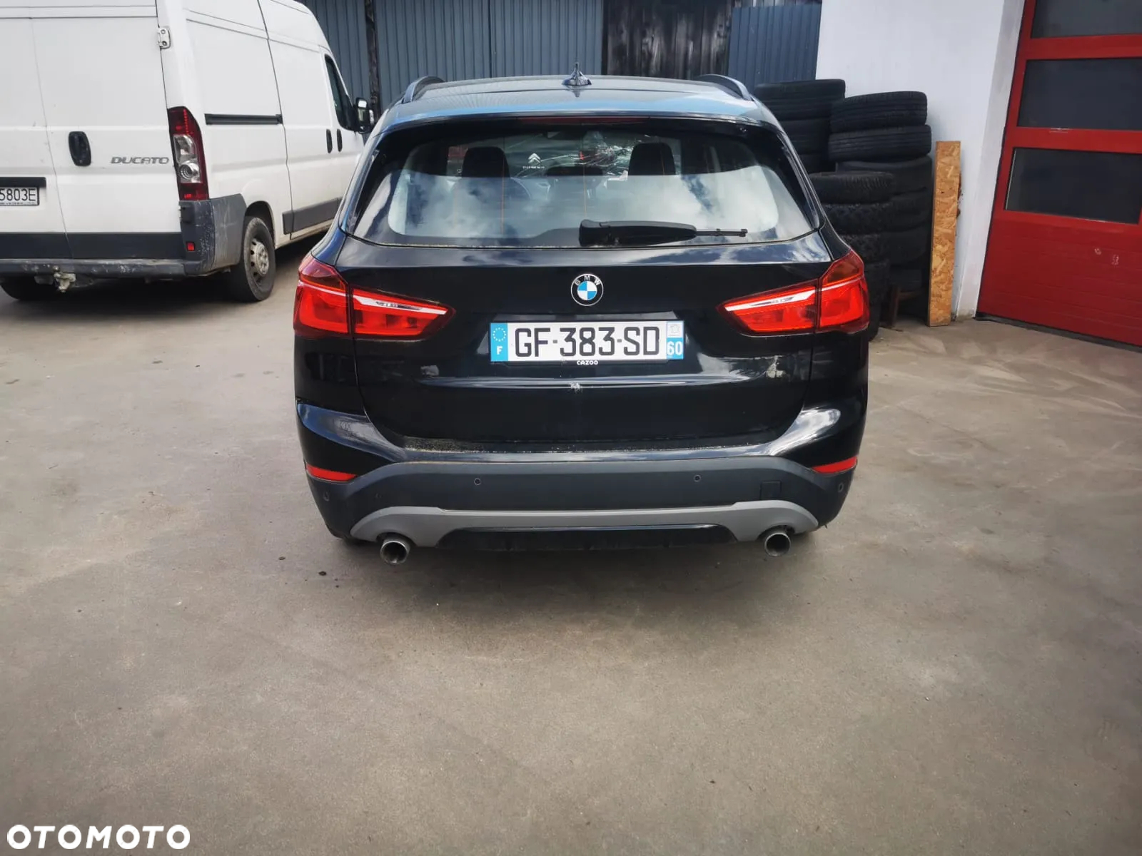 BMW X1 sDrive20i Advantage - 10