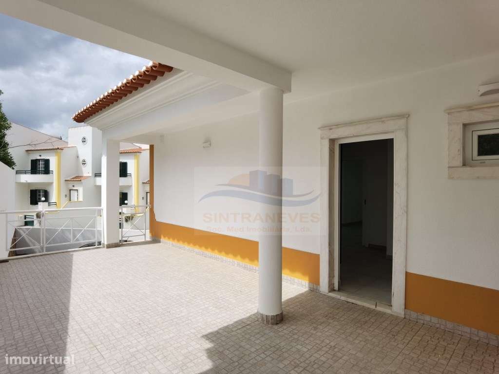 Moradia T3 na Ericeira com vista Mar-7